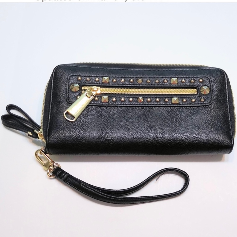 Steve Madden wristlet wallet, black w/gold accents/hardware - Picture 1 of 8